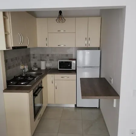 Apartment Ana *