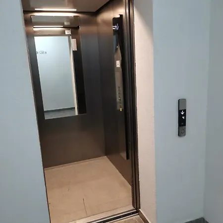 Ana Apartment *
